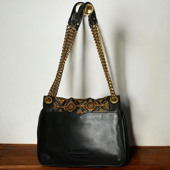 🔥 Reduced!Isabella Fiore Embroidered Leather Chain Strap Bag - Picture 3 of 8